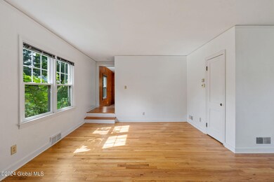19-web-or-mls-18-kakely-st