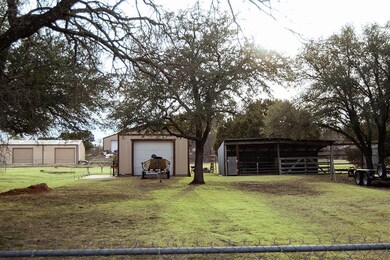 6716 Hamilton Ct, Weatherford, TX 76087 - photo 4