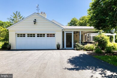 525 Wyngate Rd, Lutherville Timonium, MD 21093 - photo 3