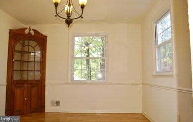 3404 Lambros Rd, Parkville, MD 21234 - photo 5