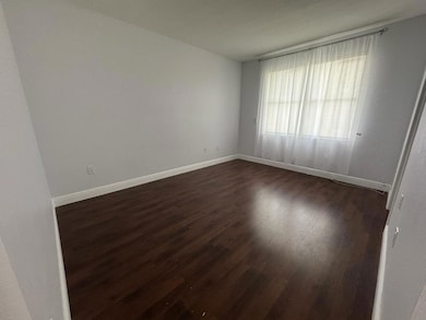 922 NW 134th Ave, Pembroke Pines, FL 33028 - photo 3