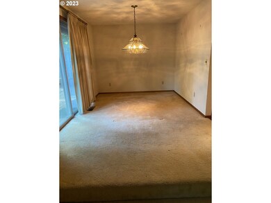 15718 Murwood Ct, Lake Oswego, OR 97035 - photo 4