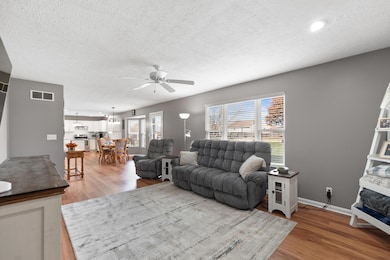 2718 Running Creek Dr, Florence, KY 41042 - photo 6