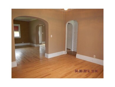 Dining Room. DINING ROOM TO LIVING ROOM
