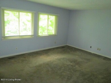 2993 Six Mile Ln, Louisville, KY 40220 - photo 6