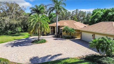 View of front of property featuring a front yard a