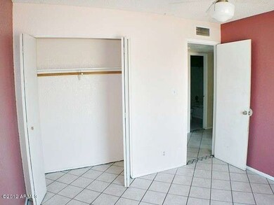 023-292586 - Bedroom 3 alternatie view 2
