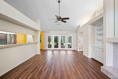 10307 Nightwind Cir, Cantonment, FL 32533 - photo 7