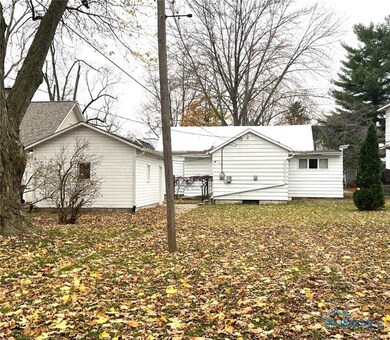 811 N Cory St, Findlay, OH 45840 - photo 6