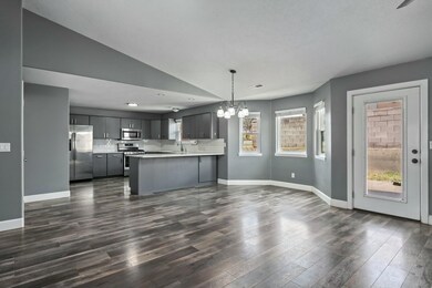 615 N 220 W, La Verkin, UT 84745 - photo 4