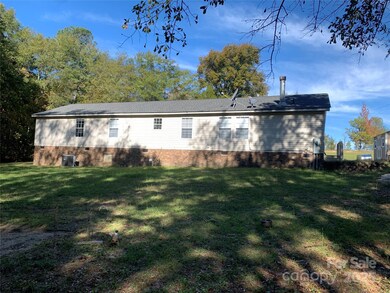 1773 Ellis Rd, Kershaw, SC 29067 - photo 2
