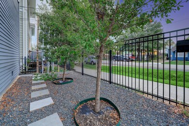 Side yard fully gated