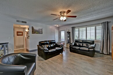 Tan Tara FRONT ROOM 3