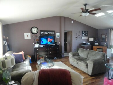 Living Room<|><|>