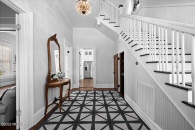 Beautiful entryway