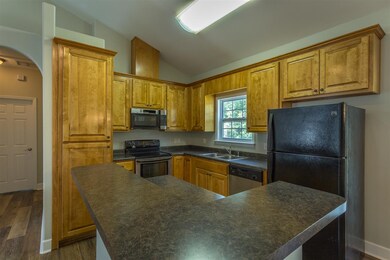 20 Pecan St, Crawfordville, FL 32327 - photo 4