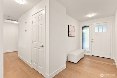 9109 NE 141st Place, Kirkland, WA 98034 - photo 3