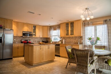 31 Currie Ave, Staten Island, NY 10306 - photo 5