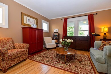 2617 Tillett Rd SW Roanoke VA-large-006-