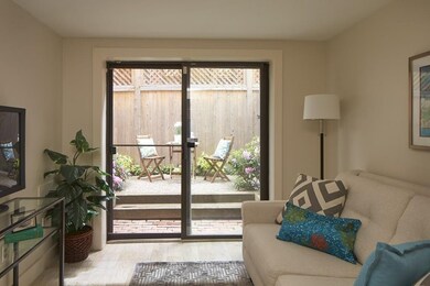 54 Trowbridge St unit F, Cambridge, MA 02138 - photo 4