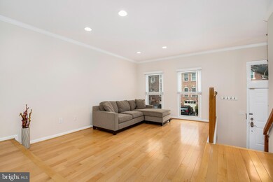 1565 Templeton Place, Rockville, MD 20852 - photo 2