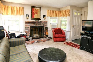 35 Heather Ln, North Falmouth, MA 02556 - photo 2