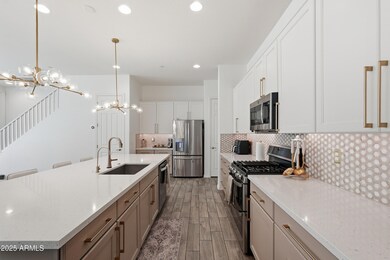 1973 W Kinfield Trail, Phoenix, AZ 85085 - photo 5