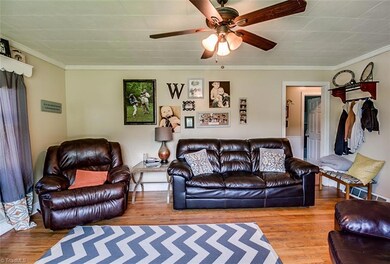 1322 Rolling Rd, Asheboro, NC 27205 - photo 6