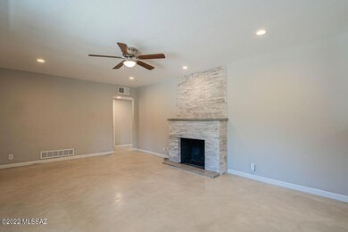 Living Room c