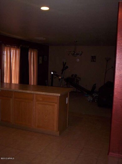 Kitchen dining area Sycamore