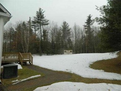 23 Sycamore Ave, Salem, NH 03079 - photo 4