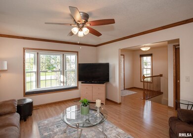 1939 E 46th St, Davenport, IA 52807 - photo 4