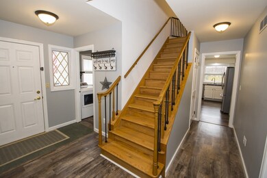 18820 Pawnee Ln, South Bend, IN 46637 - photo 2