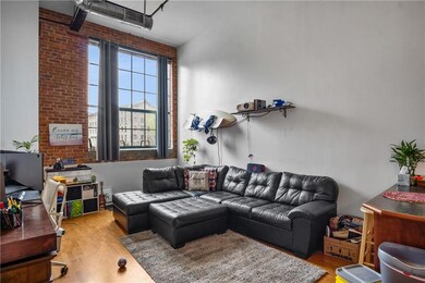 180 Allen St unit 106, Woonsocket, RI 02895 - photo 4