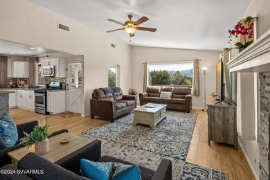 JL_2505WhippetWay-Unit2-interiors-07