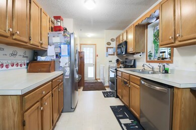 110 Lakeshore Dr, Monson, MA 01057 - photo 4