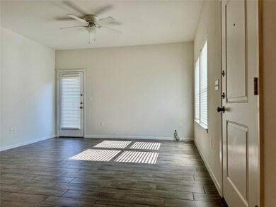 2333 N Hickory St, Sherman, TX 75092 - photo 2