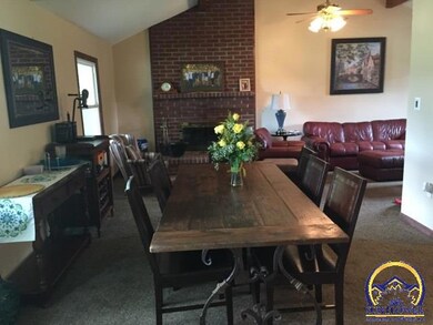 6118 SW 40th Terrace, Topeka, KS 66610 - photo 6