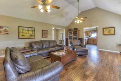 As you can see the to the right of the picture is the entrance to the kitchen.