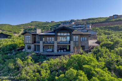 11-Summit Media_11069 N Wrangler Circle