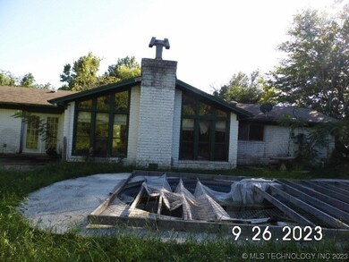Backview with pool