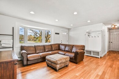 9 Fenway Dr, Framingham, MA 01701 - photo 5