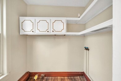 47 Jefferson Ave, Springfield, MA 01107 - photo 4