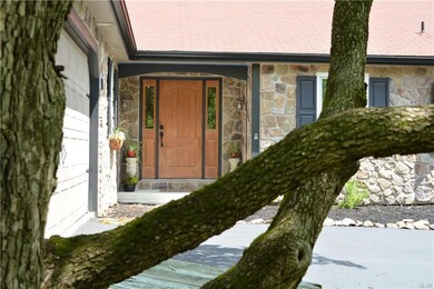 5727 Blue Church Rd, Coopersburg, PA 18036 - photo 3