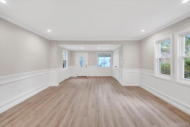 4411 Edson Ave, Bronx, NY 10466 - photo 4