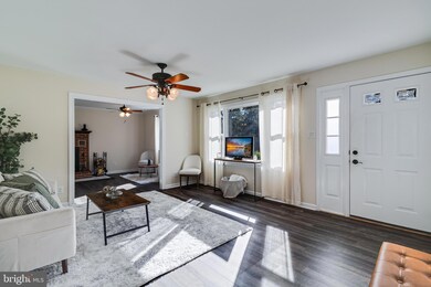 23302 Lakeview Dr, California, MD 20619 - photo 3