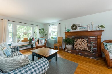 51 Cheyenne Dr, Nashua, NH 03063 - photo 5