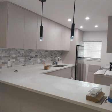 Oaks Condominiums unit 102, Davie, FL 33314 - photo 6