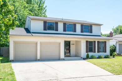 Large 2 Car Garage2