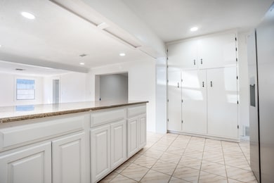 209 Hawthorne Cir, Fort Walton Beach, FL 32547 - photo 5